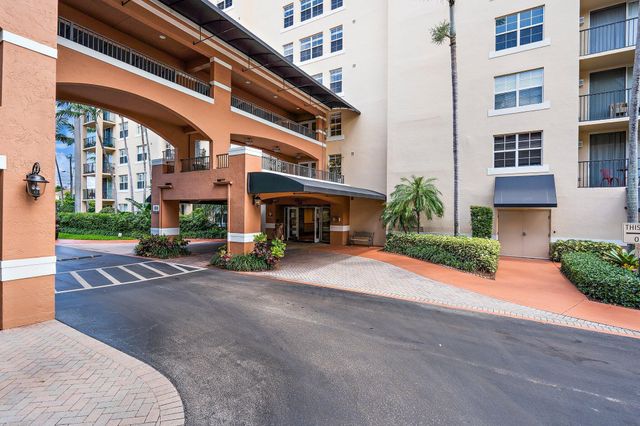 1803 N FLAGLER Drive 303, West Palm Beach, FL 33407