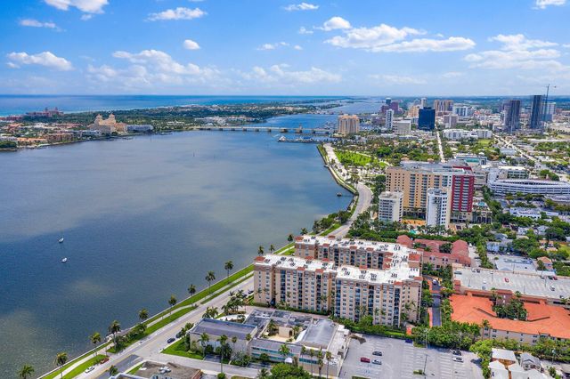 1803 N FLAGLER Drive 303, West Palm Beach, FL 33407