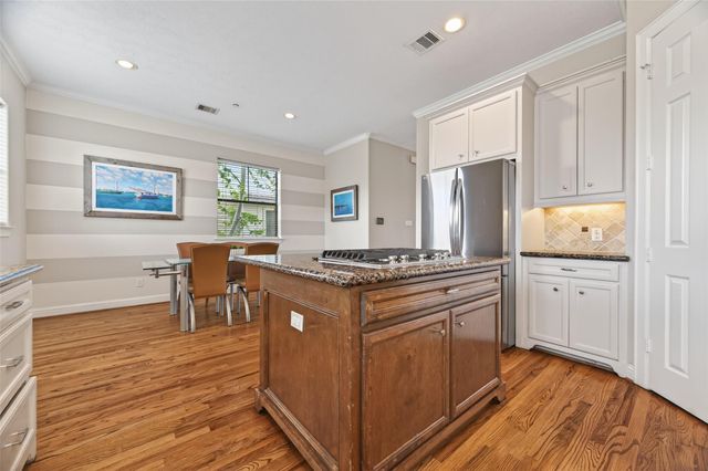 2611 Riverside Drive C, Houston, TX 77004