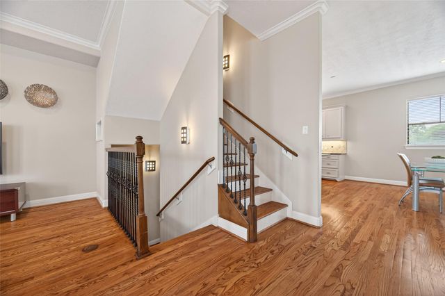 2611 Riverside Drive C, Houston, TX 77004