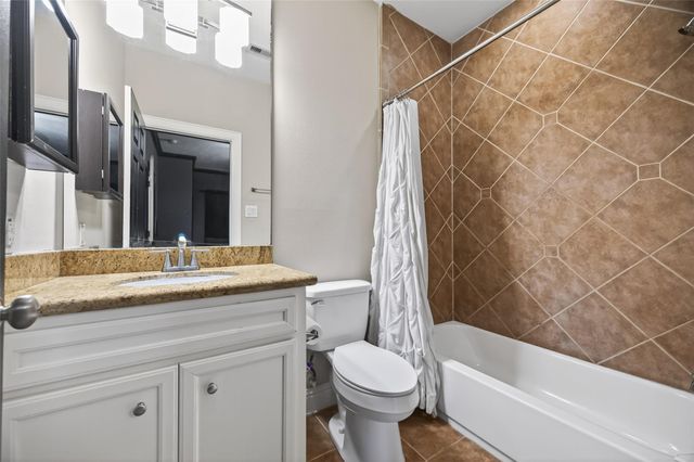 2611 Riverside Drive C, Houston, TX 77004