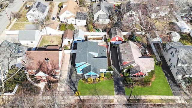 1835 Harte Street, North Baldwin, NY 11510