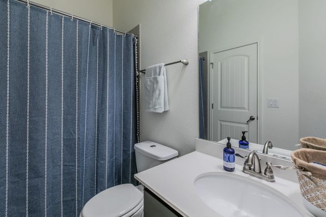 231 Simon, Kyle, TX 78640