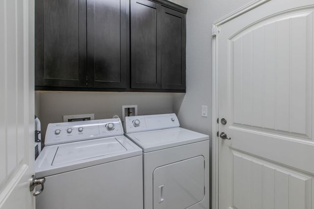 231 Simon, Kyle, TX 78640