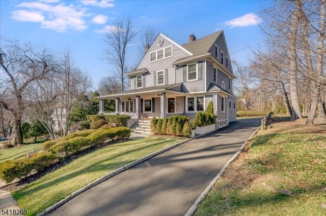 39 Oakview Ave, Maplewood Twp., NJ 07040