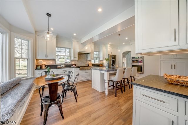 39 Oakview Ave, Maplewood Twp., NJ 07040