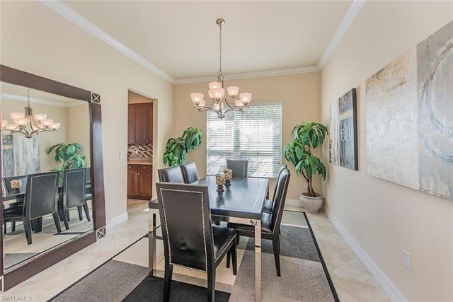 6559 Monterey PT, Naples, FL 34105