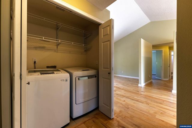 2190 NW Cluster Oak Av, Albany, OR 97321