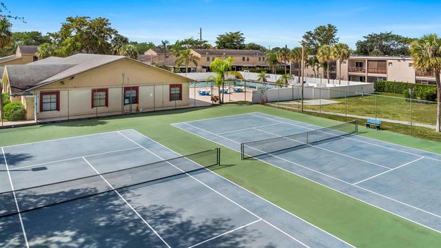 3500 Blue Lake Drive 503, Pompano Beach, FL 33064