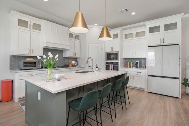 8100 PENSACOLA Avenue, Amarillo, TX 79118