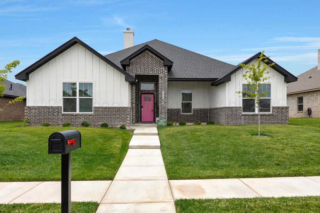 8100 PENSACOLA Avenue, Amarillo, TX 79118