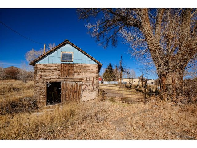 385 Pine St, Del Norte, CO 81132