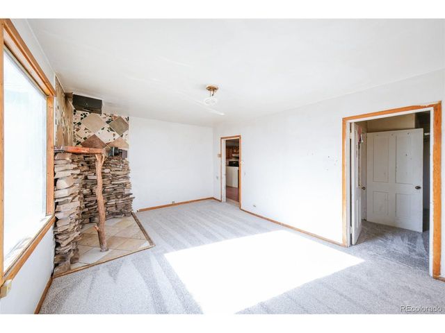 385 Pine St, Del Norte, CO 81132