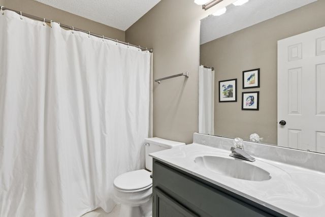 3546 RIPPLECHASE DR, Bartlett, TN 38133