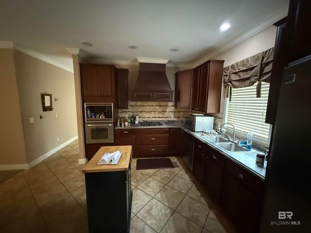 1274 Caney Loop, Lillian, AL 36549