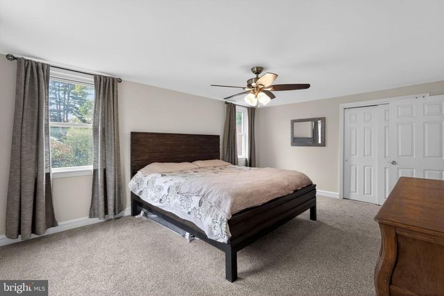 226 CANTERBURY DR, Wallingford, PA 19086