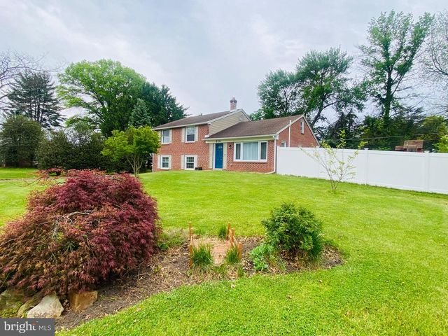 226 CANTERBURY DR, Wallingford, PA 19086