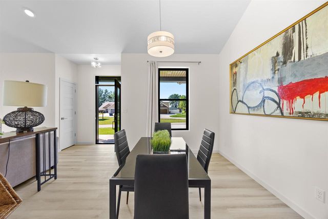 360 ROARK WAY, Amherst, WI 54409