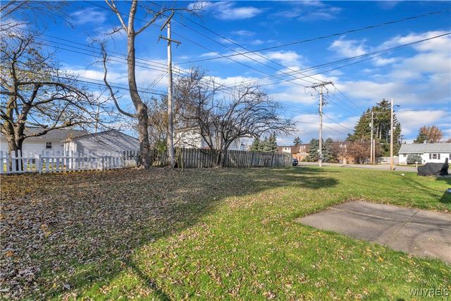 4 & 8 Lordan Drive, Cheektowaga, NY 14227