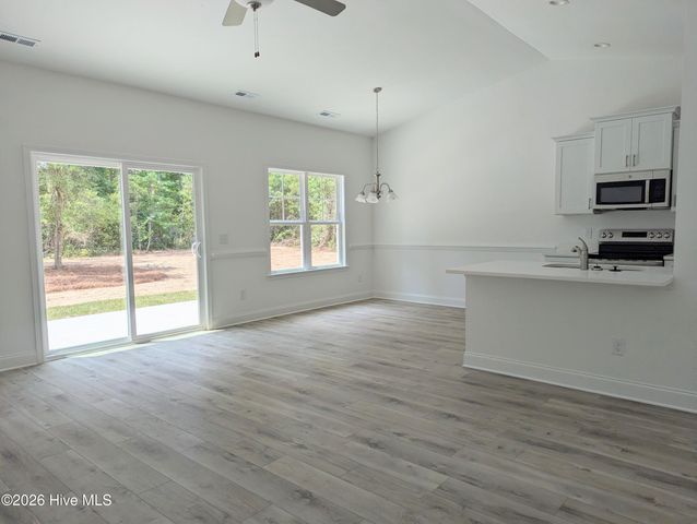 423 Vineyard Trace, Currie, NC 28435