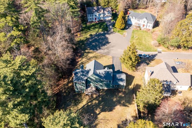3 Candlewood Court, Simsbury, CT 06070