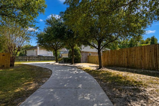 26950 Armor Smith Drive, Kingwood, TX 77339
