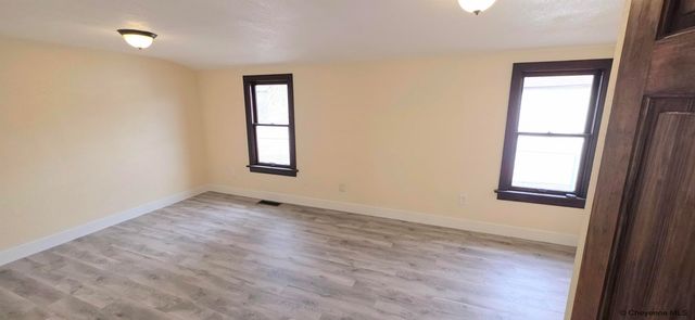 2515 SNYDER AVE, Cheyenne, WY 82001