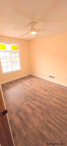 2515 SNYDER AVE, Cheyenne, WY 82001