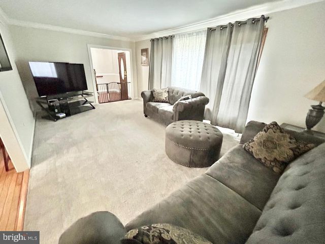 4 BULL RUN RD, Clementon, NJ 08021