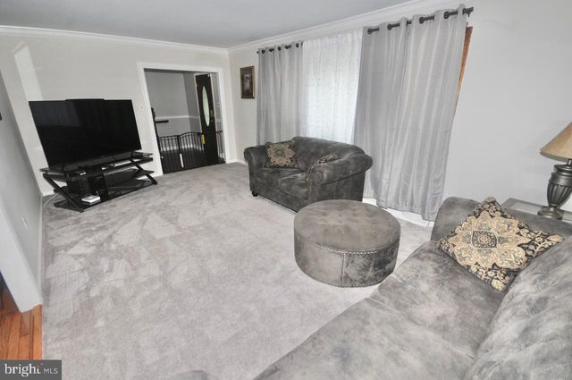 4 BULL RUN RD, Clementon, NJ 08021