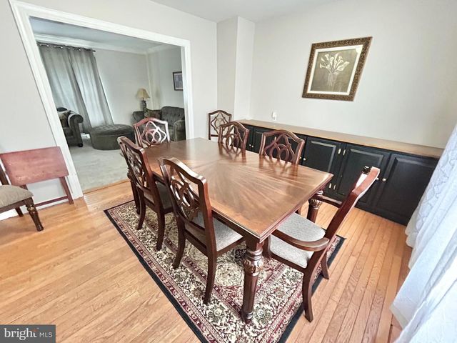 4 BULL RUN RD, Clementon, NJ 08021