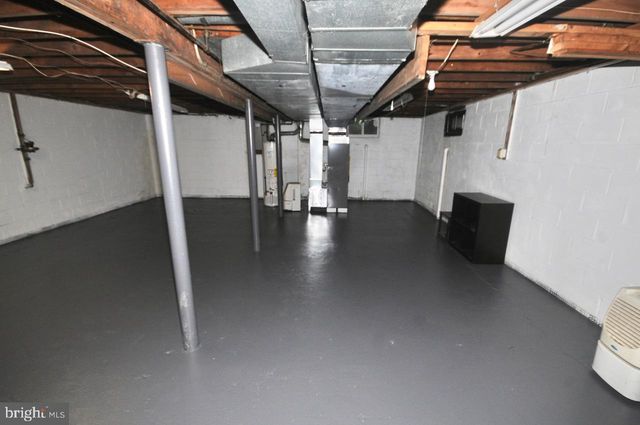 4 BULL RUN RD, Clementon, NJ 08021