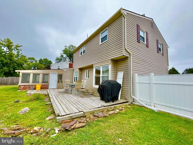 4 BULL RUN RD, Clementon, NJ 08021