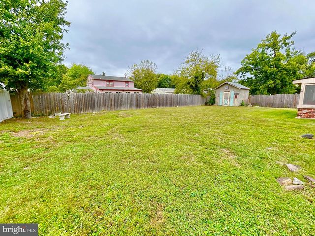 4 BULL RUN RD, Clementon, NJ 08021