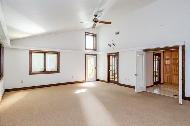 2018 Rockdell Drive, Fairborn, OH 45324