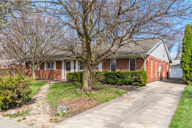 2018 Rockdell Drive, Fairborn, OH 45324