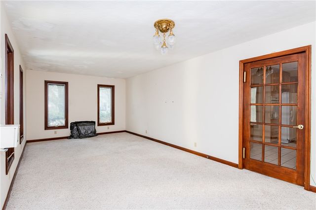 2018 Rockdell Drive, Fairborn, OH 45324