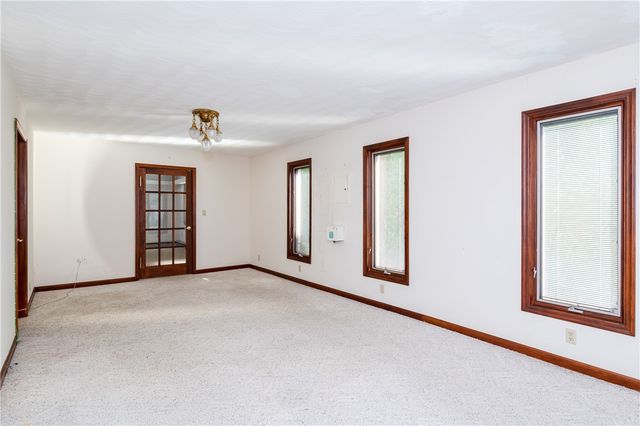 2018 Rockdell Drive, Fairborn, OH 45324