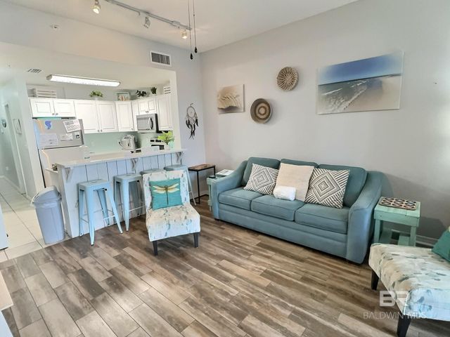 1380 State Highway 180 105, Gulf Shores, AL 36542