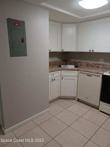 1698 Sunny Brook Lane NE G110, Palm Bay, FL 32905