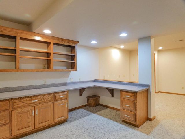 702 CAROL LANE, Pulaski, WI 54162