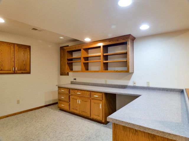 702 CAROL LANE, Pulaski, WI 54162