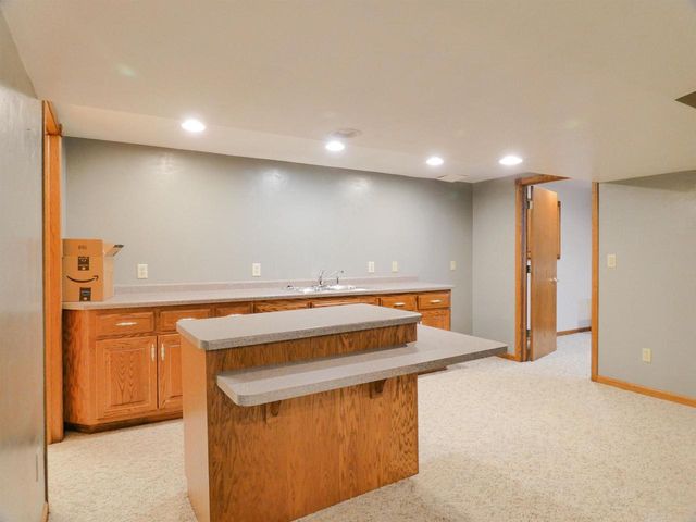 702 CAROL LANE, Pulaski, WI 54162