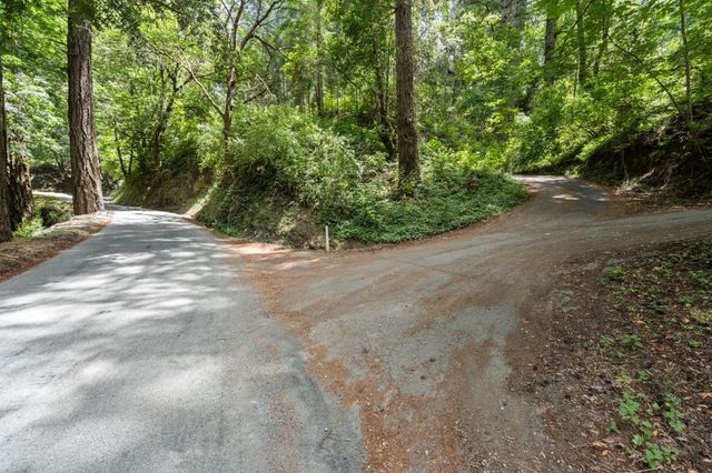 8946 Alpine Road, La Honda, CA 94020