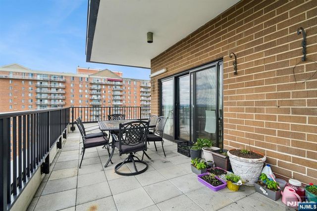 150 Overlook PH3, Hackensack, NJ 07601