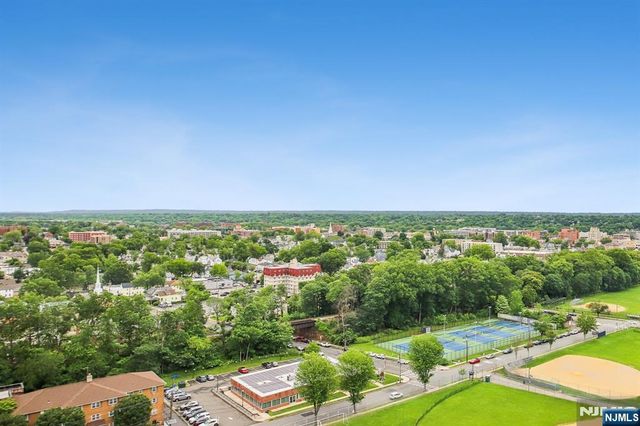 150 Overlook PH3, Hackensack, NJ 07601