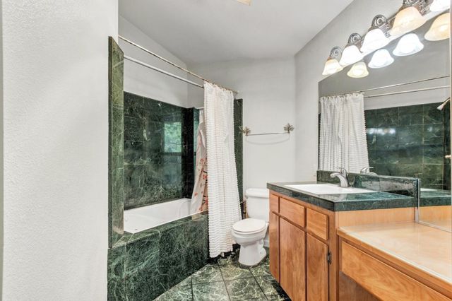 1900 Peaceful Valley Rd, Colfax, CA 95713