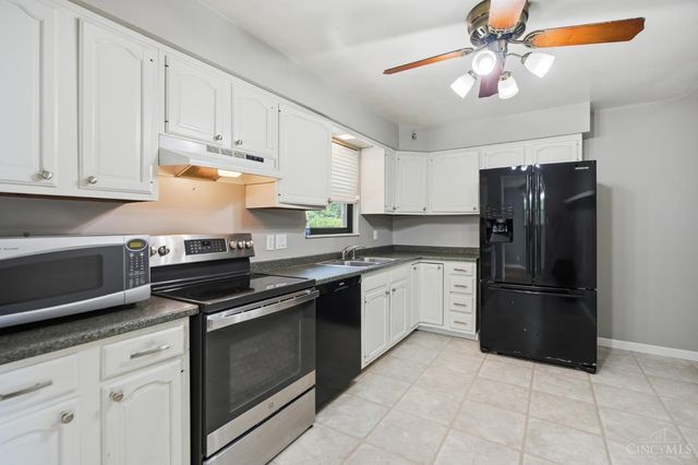 3641 Gailynn Drive, Green Twp, OH 45211