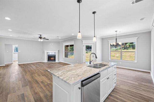 2262 E Maryland Avenue, Sherwood, AR 72120