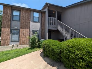 400 Rawhide LOOP 404, Round Rock, TX 78681